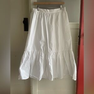 Banana Republic White Structured Cotton Skirt-Large